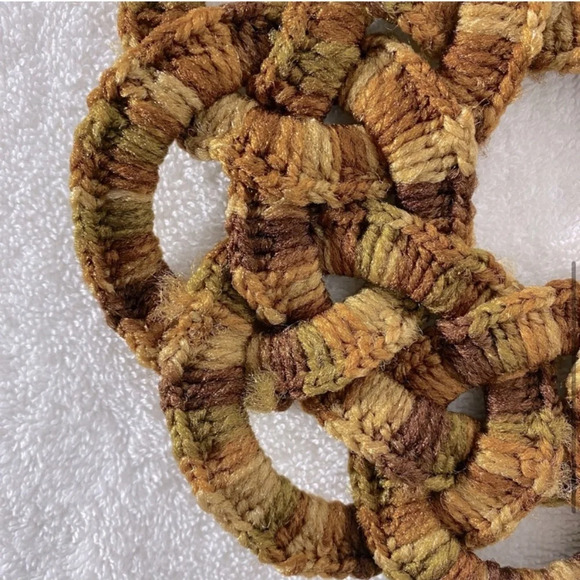 Vintage MCM  mBrown Crochet Pot Holders Trivets x 2 - Picture 5 of 9